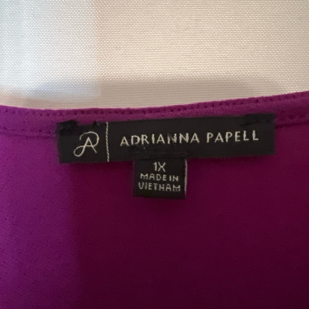 Adrianna Papell Strapped Split  Sleeve V-Neck Stretch Top Blouse Tee Size 1x. - Picture 4 of 7